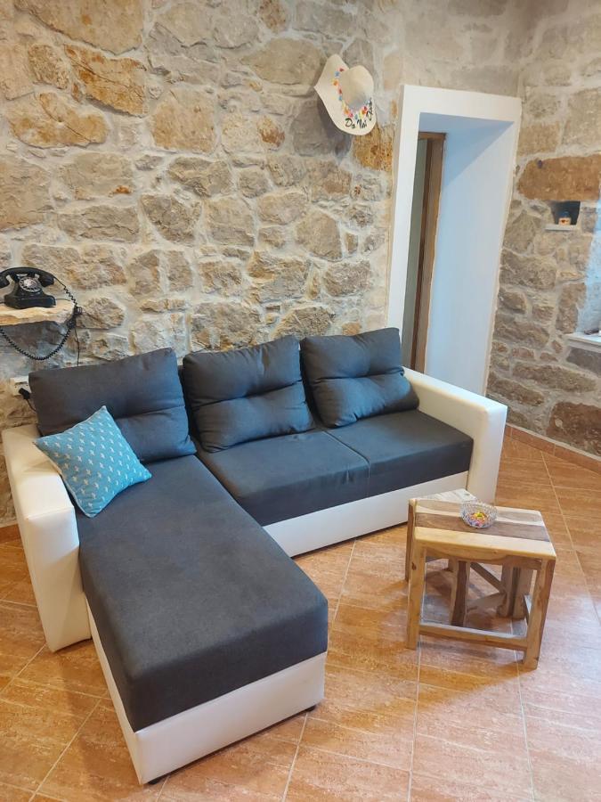 Holiday Home Pepe Banj Екстер'єр фото